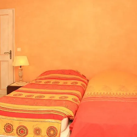 Sleeps 8 Pool Cruis