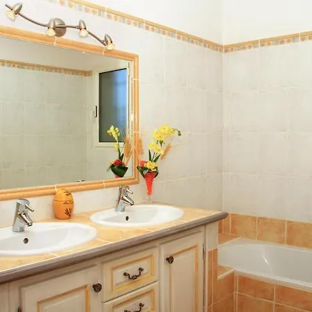 别墅 Sleeps 8 Pool Cruis